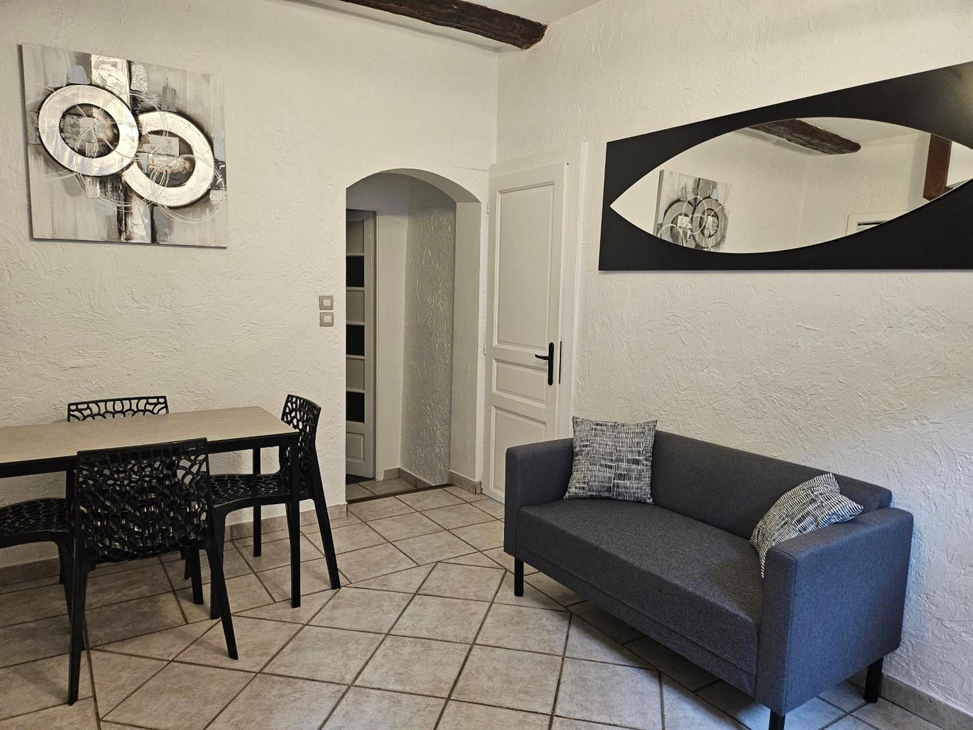 Appartement Dans Ancien Moulin A Huile Renove Grasse Buitenkant foto