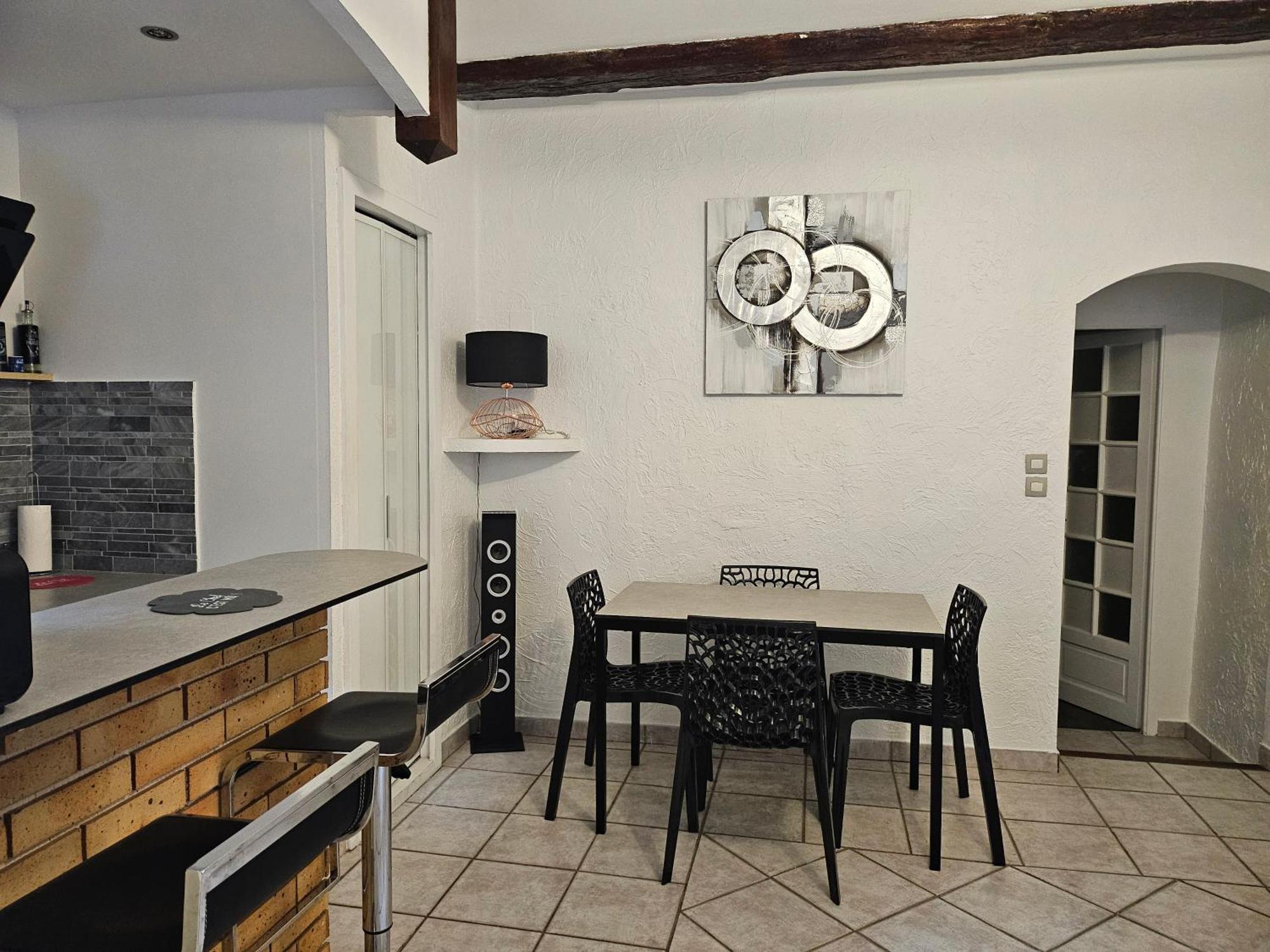 Appartement Dans Ancien Moulin A Huile Renove Grasse Buitenkant foto